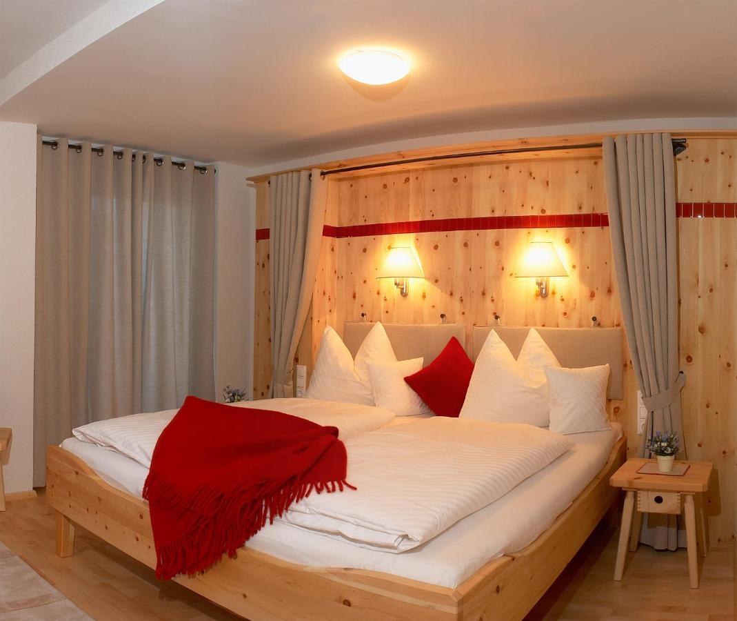 באד קליניקירשהיים Pension & Appartements Ronacherhof מראה חיצוני תמונה