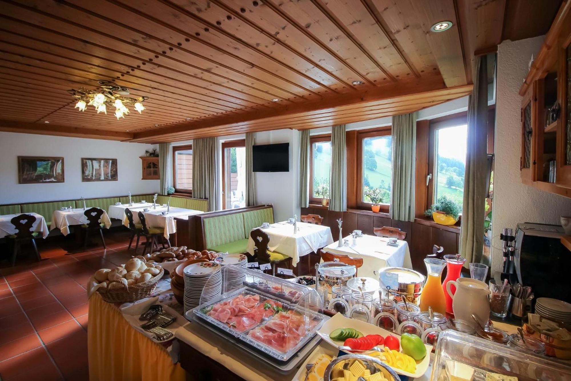 באד קליניקירשהיים Pension & Appartements Ronacherhof מראה חיצוני תמונה